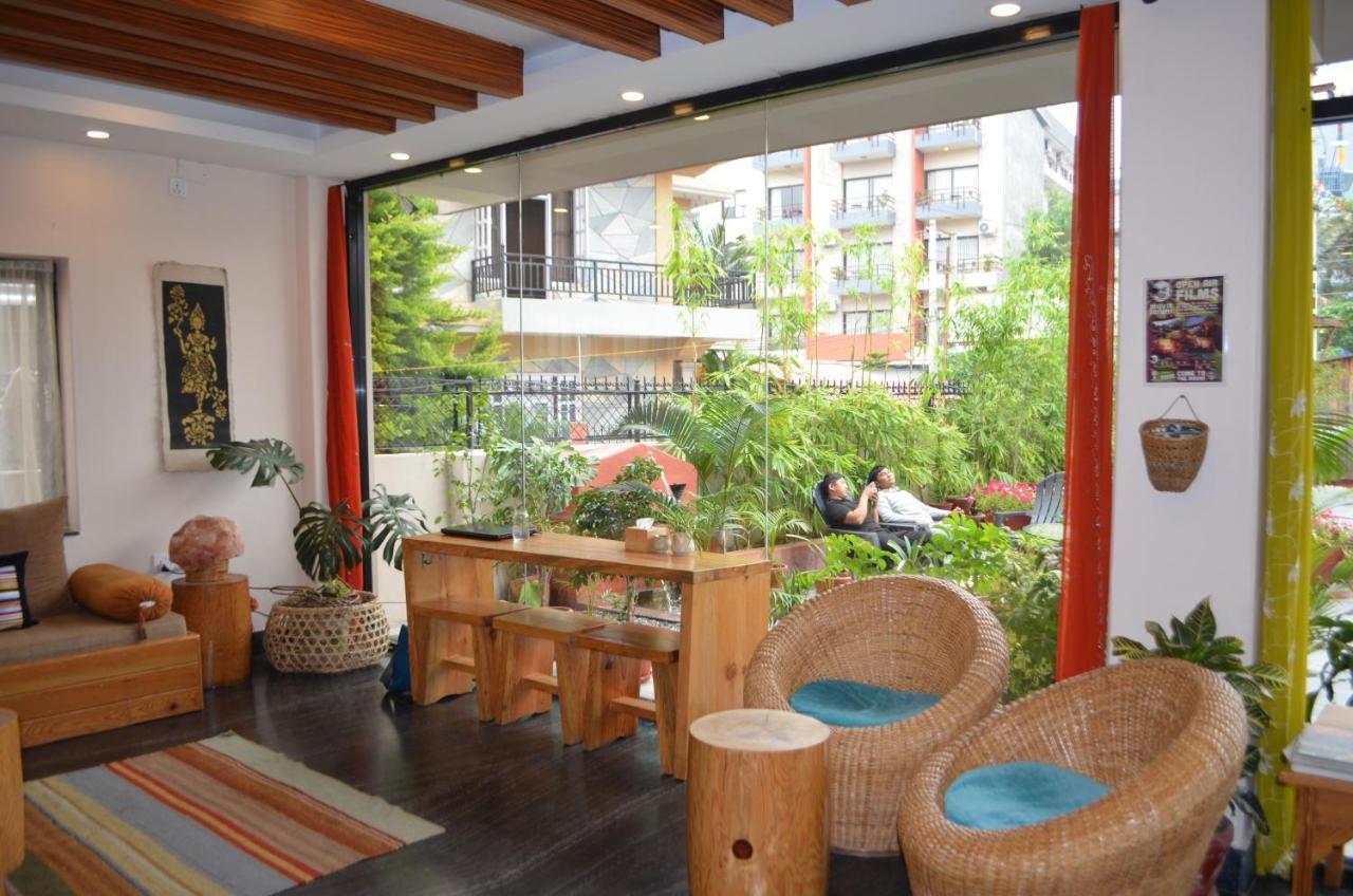 Hotel Karuna Pokhara Exterior foto