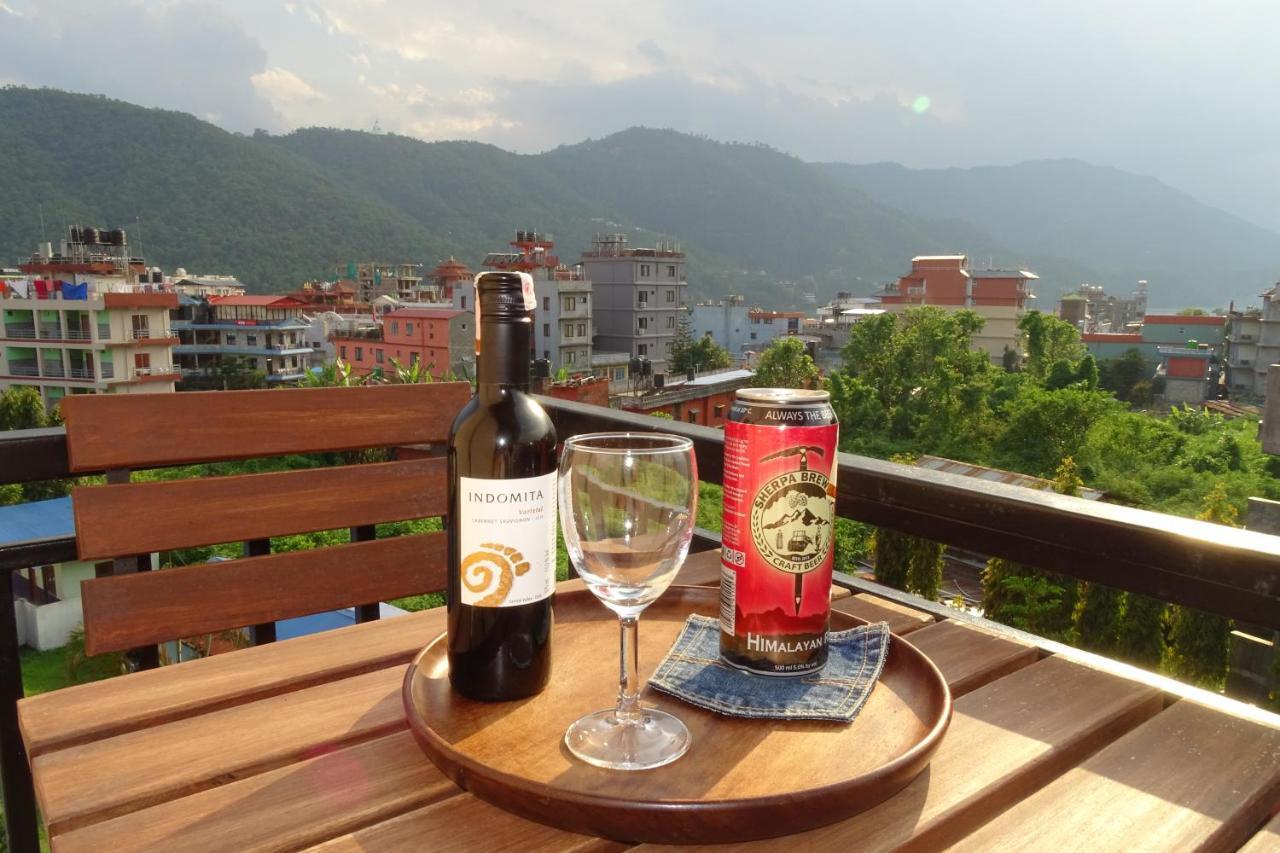 Hotel Karuna Pokhara Exterior foto